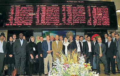 بازدید 30 سرمایه‌گذار خارجی از تالار بورس تهران