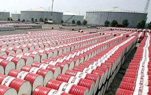 تو لید نفت ایران در مرز 3 میلیون بشکه‌