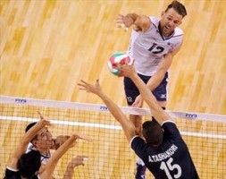 پیروزی تیم ملی والیبال ایران برابر آمریکا