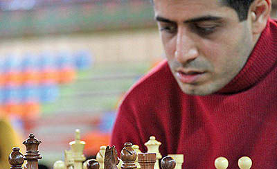 دوئل قائم مقامی با برترین‌های شطرنج جهان