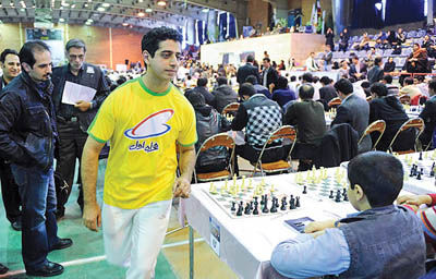 استاد بزرگ شطرنج ایران وارد گینس شد