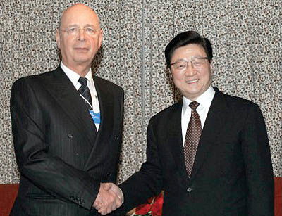 داووس تابستانی در چین تشکیل می‌شود