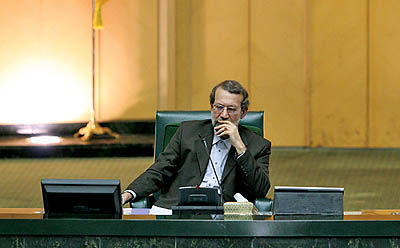 لاریجانی: وزیر کشور پاسخگوی حوادث پیش‌آمده باشد