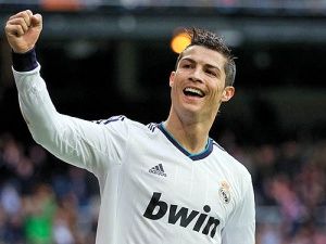 رونالدو ثروتمندترین بازیکن فوتبال جهان در سال 2014