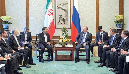 احمدی‌نژاد: روسیه و ایران در یک جبهه‌اند