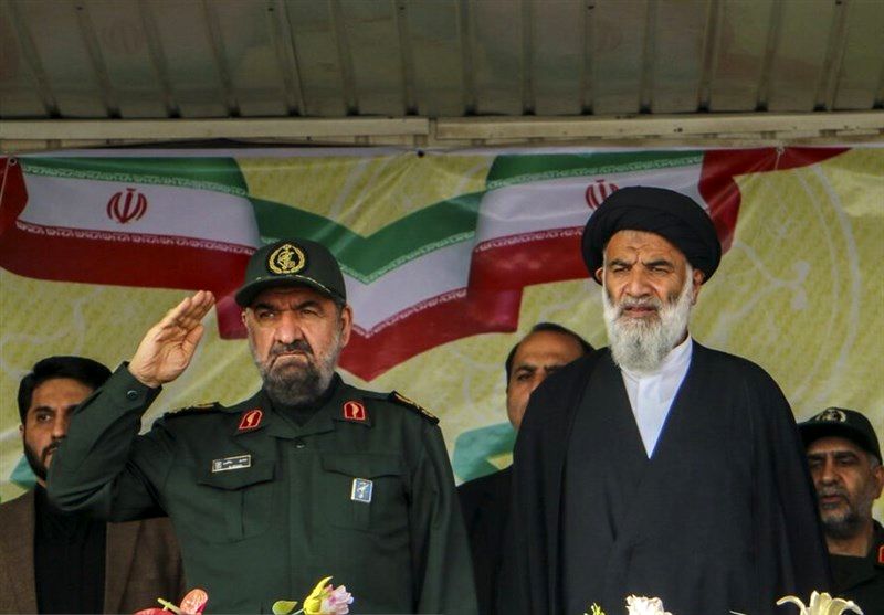 محسن رضایی: امروز جان خود را فدای ملت ایران می‌کنیم