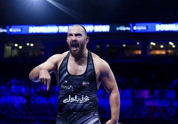 زارع فینالیست شد