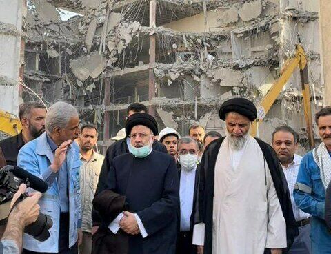 سفر پرتاخیر رئیسی به آبادان بعد از ریزش متروپل
