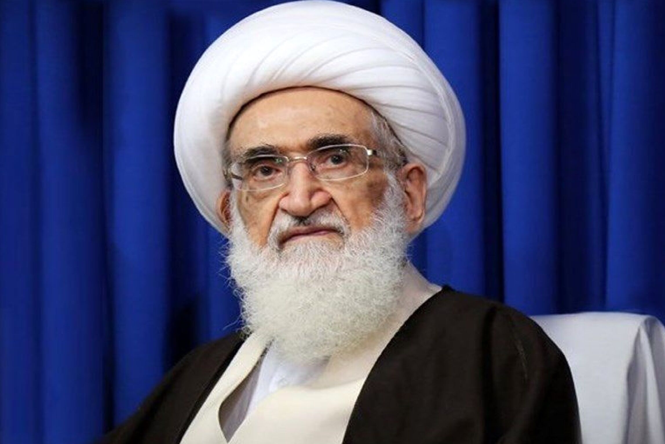 نامۀ مهم آیت‌الله نوری همدانی به رهبر کاتولیک‌های جهان