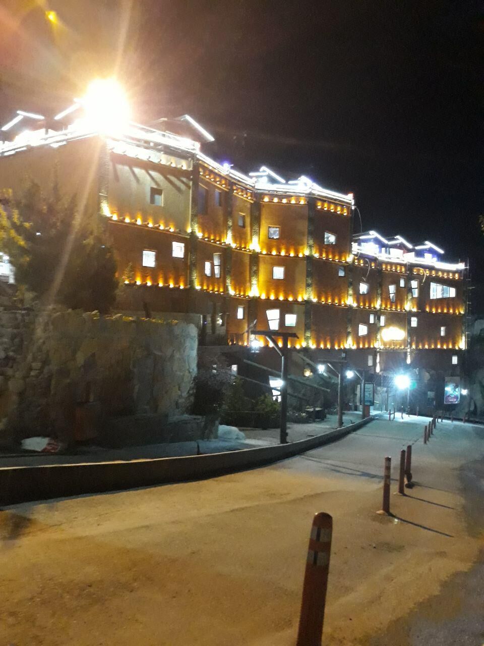 اهمیت سرمایه‌گذاری بخش خصوصی در گردشگری همدان 