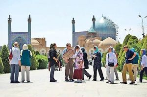 چرا ارزان بودن ایران برای سفر، کافی نیست؟