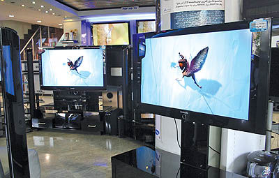 کاهش قیمت و فروش تلویزیون‌های LCD در سال 2010