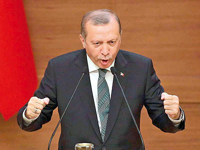 ترکیه بر لبه پرتگاه فروپاشی