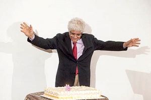 جشن تولد لوریس چکناواریان در موزه امام علی(ع)