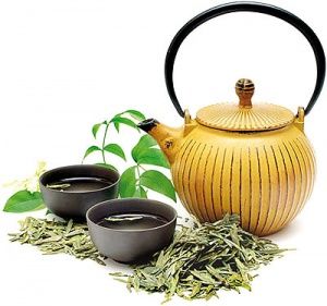 درمان بیماری با نوشیدن چای ودم‌نوش‌های گیاهی