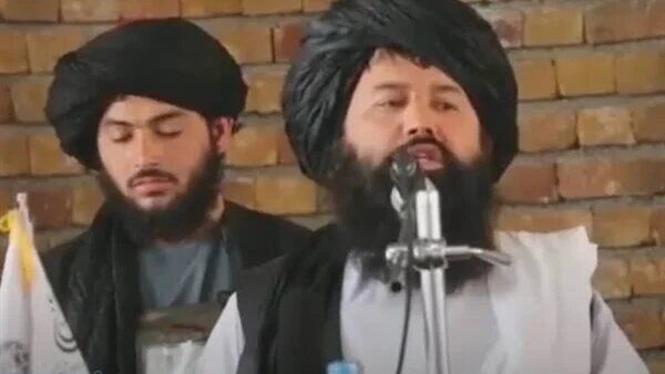 پافشاری طالبان برای ممنوعیت تحصیلات دانشگاهی زنان/ بر سر ما بمب اتم هم بیندازند کوتاه نمی آییم!