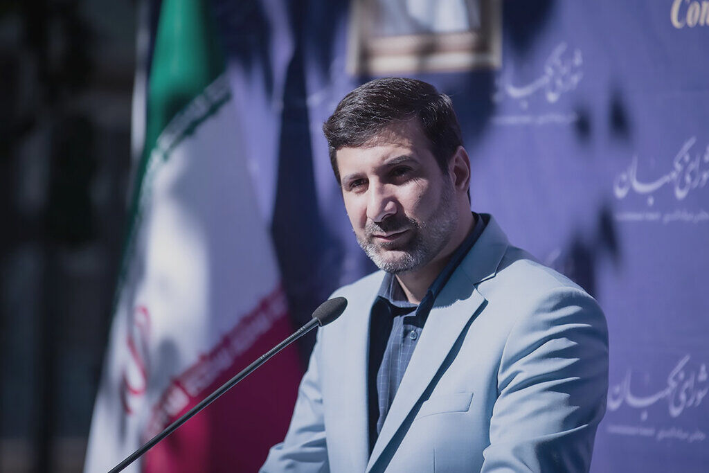 شورای نگهبان در مرحله پیش ثبت‌نام هم صلاحیت‌ها را بررسی می‌کند؟/ هادی طحان نظیف پاسخ داد