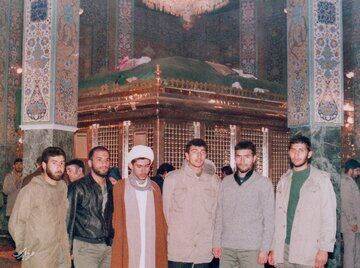 تصاویر دیده‌نشده از پدر موشکی ایران و فرمانده هوافضای سپاه در سال ۱۳۶۰