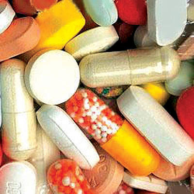 واردات داروهای خاص در پیچ و خم بحران