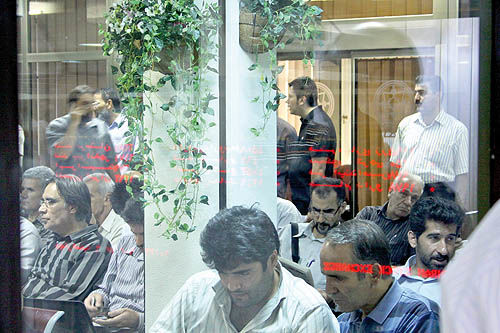 بوی تردید در بورس تهران