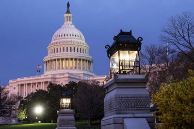 تصویب یک لایحه در مجلس نمایندگان آمریکا علیه دادگاه لاهه