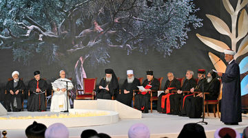 پیام صلح از دل جنگ