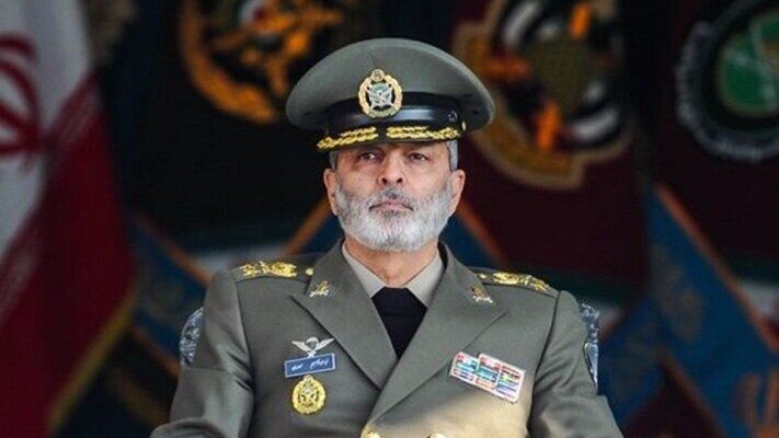 هشدار فرمانده کل ارتش درباره حیله سلطه گری دشمنان