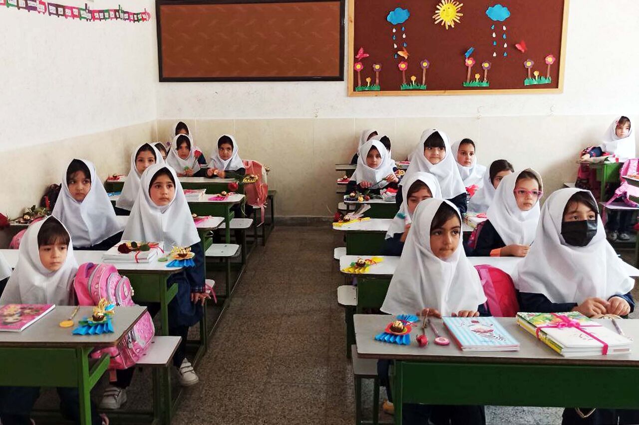 سازماندهی 12 هزار معلم در نظام دوری برای سال تحصیلی جدید