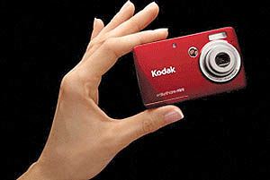 دوربین عکاسی با ابعاد یک کارت اعتباری
