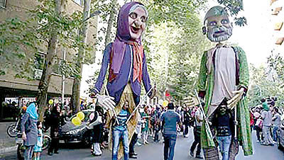 راهپیمایی عروسک‌ها در قلب پایتخت - ۳۱ مرداد ۹۵