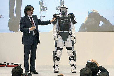 رونمایی از روبات‌های امداد و نجات ژاپنی