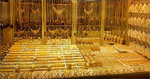 طلا و جواهرات، بهترین کالاها برای جایگزینی نفت هستند