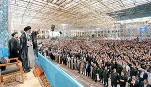 هیچ کس نباید در مقابل قدرت ناشی از انتخاب مردم سینه سپر کند