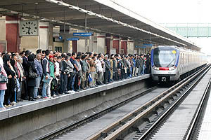 مترو تهران در وضعیت اورژانس