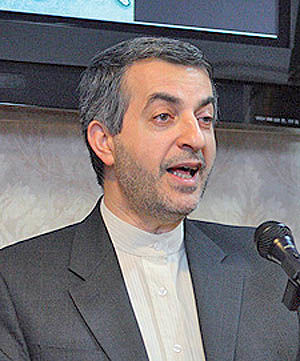 دفتر مشایی تکذیب کرد: درباره جدایی دین از سیاست حرفی نزدیم