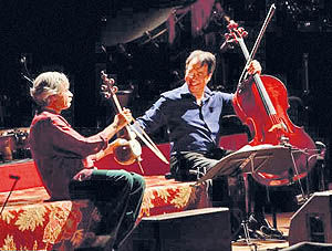 کیهان کلهر و یویوما در ابوظبی می‌نوازند