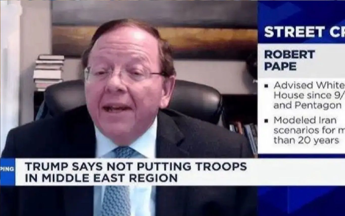 استاد دانشگاه شیکاگو: تصرف خارک «خیال واهی» است