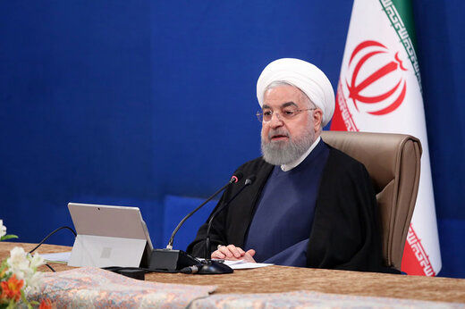 روحانی: اگر پروتکل‌های بهداشتی رعایت نشود نمی‌توانیم فعالیت اقتصادی را ادامه دهیم