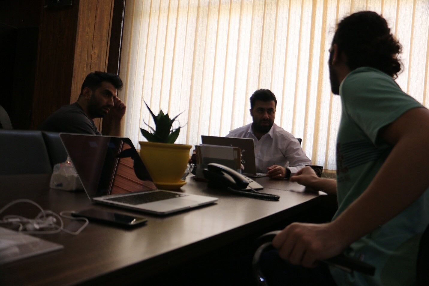 کسب و کارتان را آنلاین کنید و نگران تعطیلی های کرونا نباشید