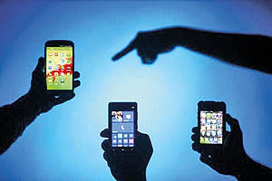 رشد فروش تلفن‏های همراه هوشمند با سیستم‌عامل‏های جدید