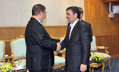 احمدی‌نژاد: از تفاهم ملی در سوریه حمایت می‌کنیم