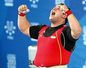 روسلان آلبگوف بهترین وزنه‌بردار سال شد