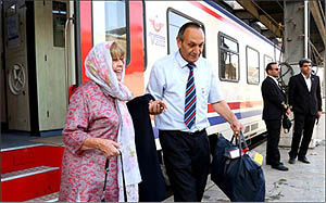قطار گردشگران اروپایی چهارشنبه در مشهد