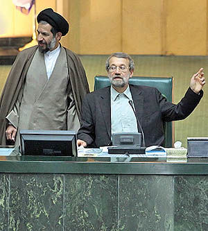 واکنش لاریجانی به پیام نوروزی اوباما و قطعنامه حقوق بشر