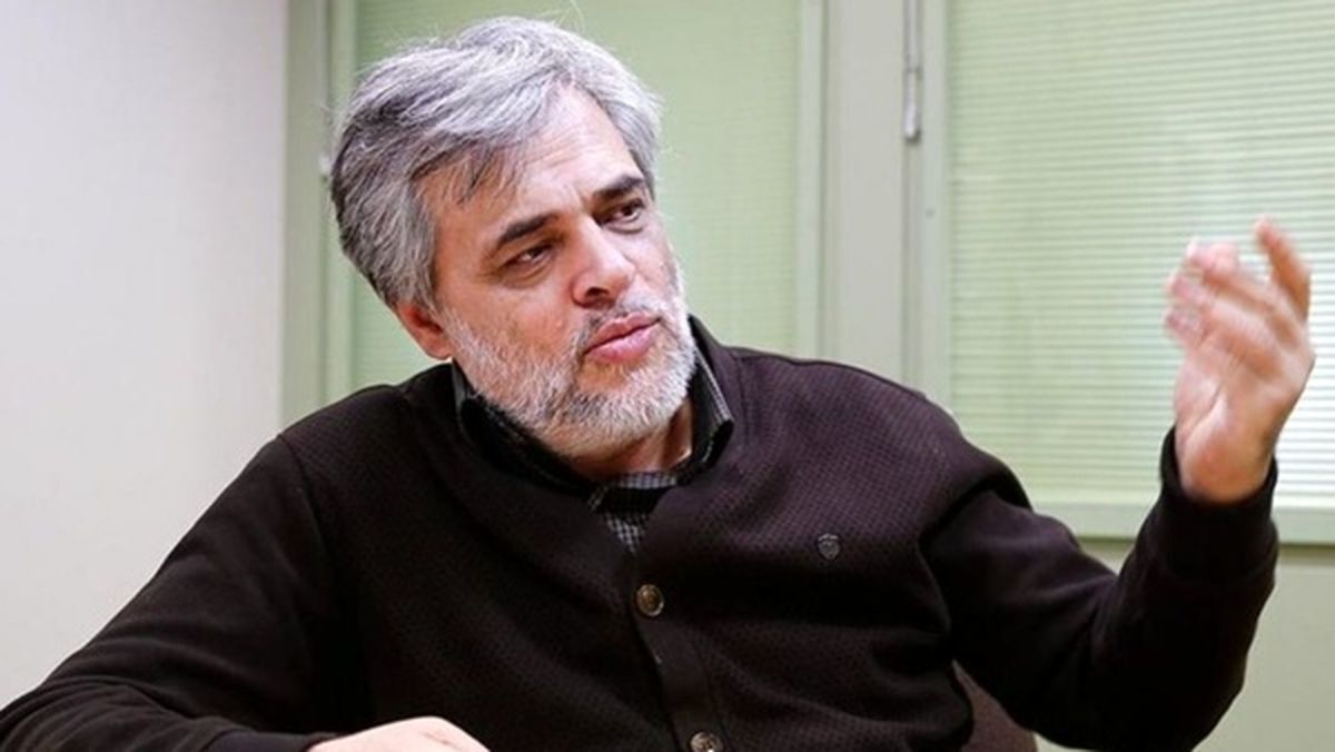 آقای شمخانی پیامک بانک برایتان می آید؟ دارند از حساب شما کارت می کشند!
