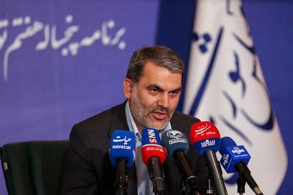 خبر مهم درباره الزام دولت به تعیین تکلیف بدهی‌های خود به پیمانکاران 