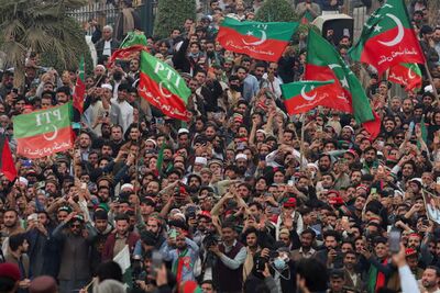 فعالیت حزب عمران خان ممنوع می شود؟

