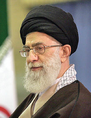 حضرت آیت‌الله خامنه‌ای سیاست‌های کلی نظام اداری را ابلاغ فرمودند