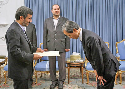 احمدی‌نژاد: حجم مبادلات تجاری‌ایران و ژاپن باید به 50 میلیارد دلار برسد