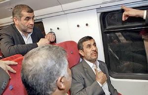 نخستین واکنش احمدی نژاد به انتقادات انتخاباتی